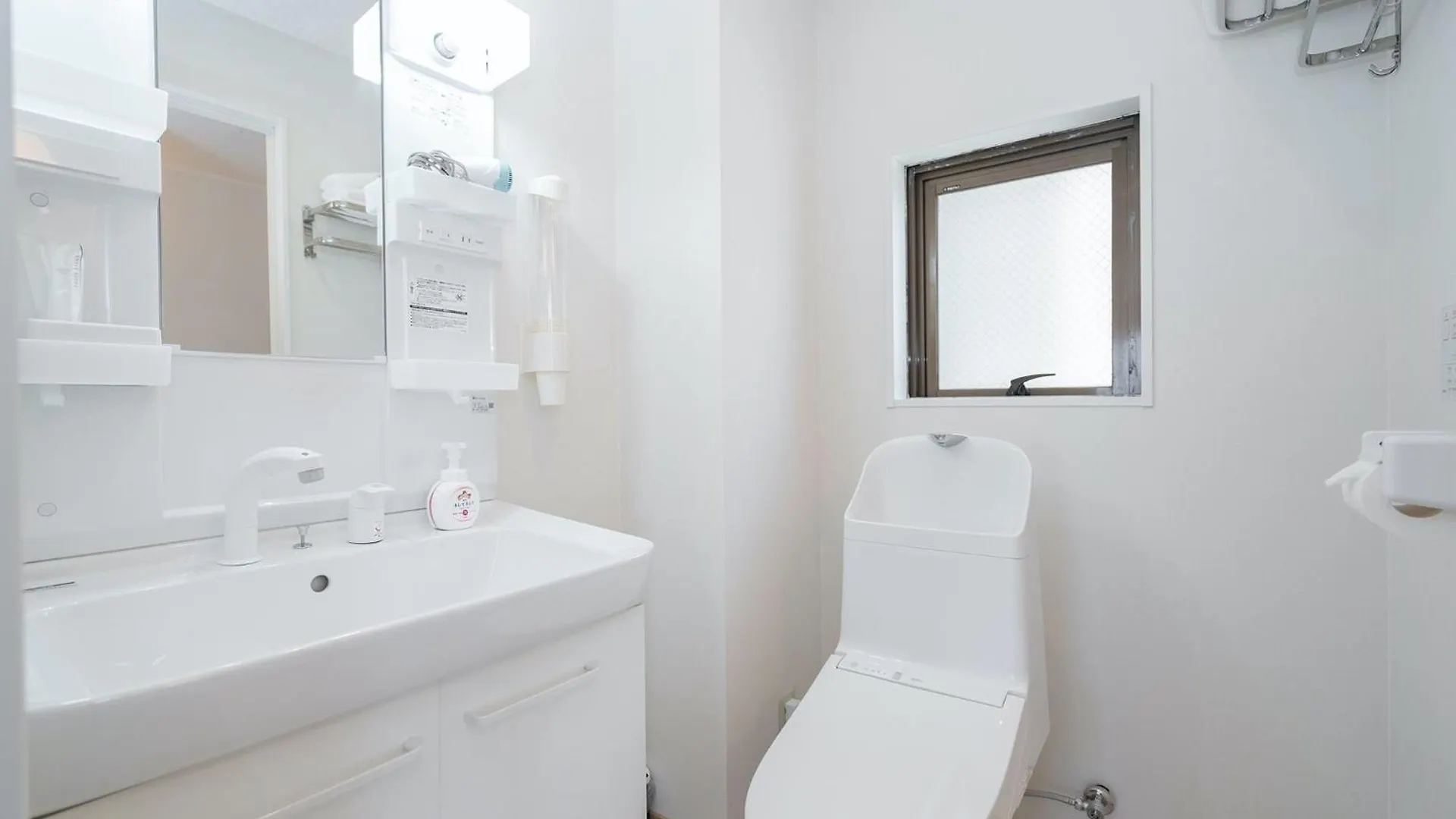 Kiba No Tsuru Carane Hotel - Vacation Stay 40658V Tokyo 2*,  Japan
